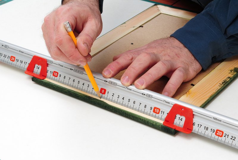 foto k produktu Měřítko multifunkční KAPRO 1200mm 2L